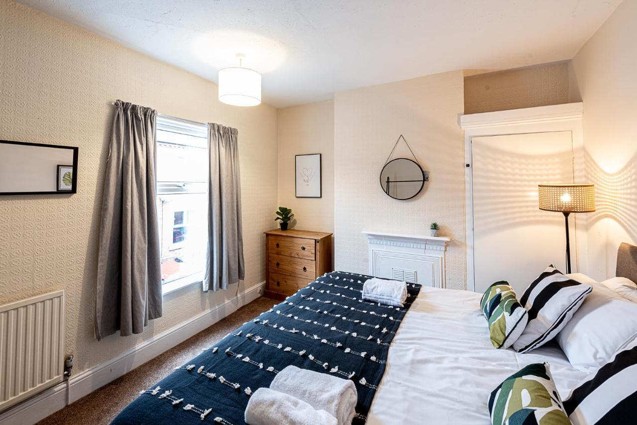 2 Bed, Up To 6 Guests Near Chester City Centre Zewnętrze zdjęcie