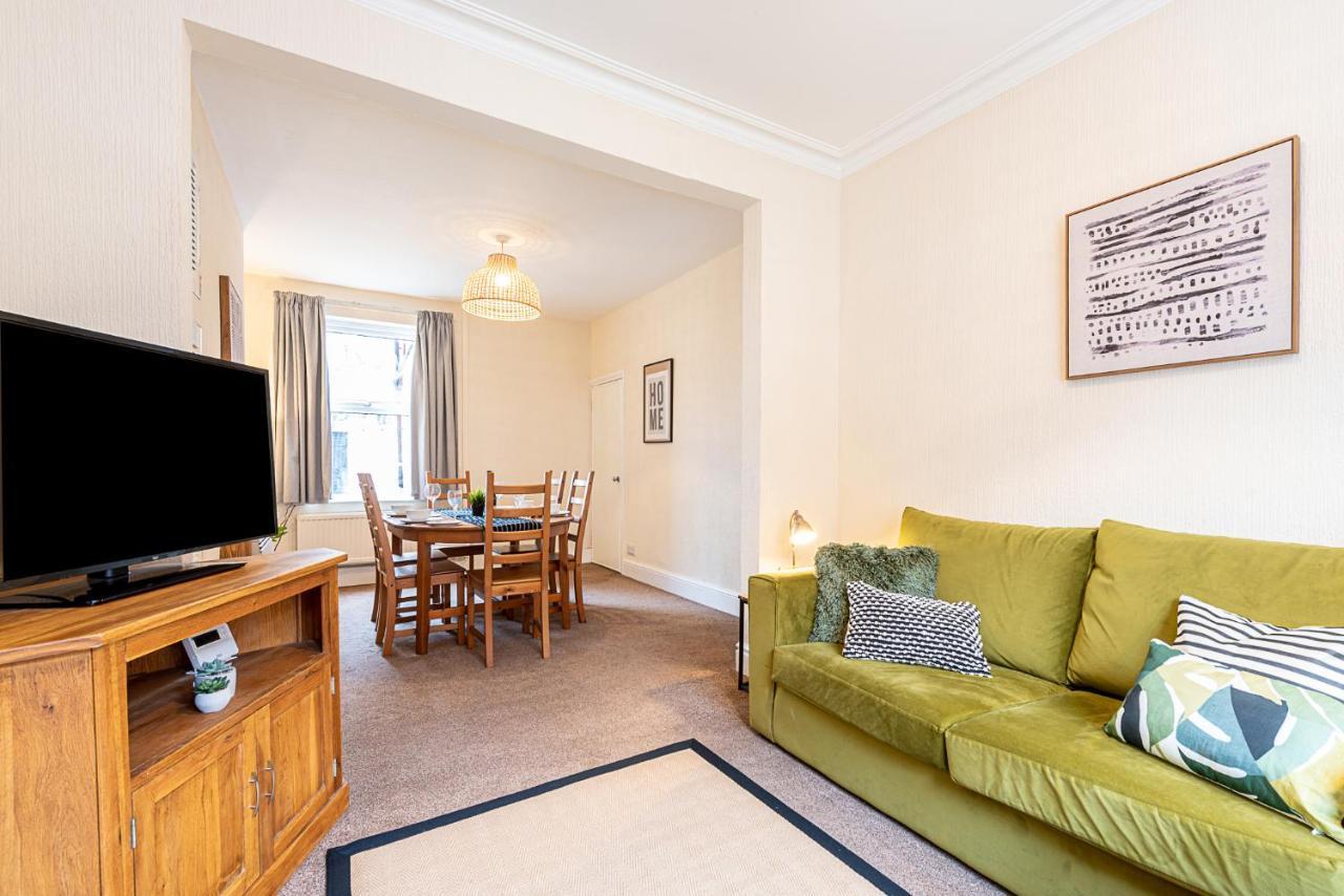 2 Bed, Up To 6 Guests Near Chester City Centre Zewnętrze zdjęcie