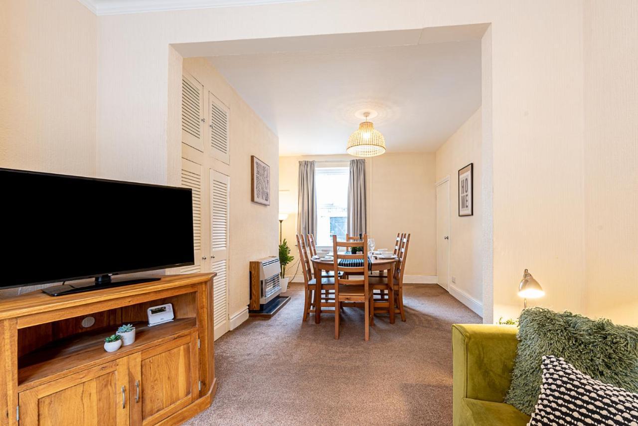 2 Bed, Up To 6 Guests Near Chester City Centre Zewnętrze zdjęcie
